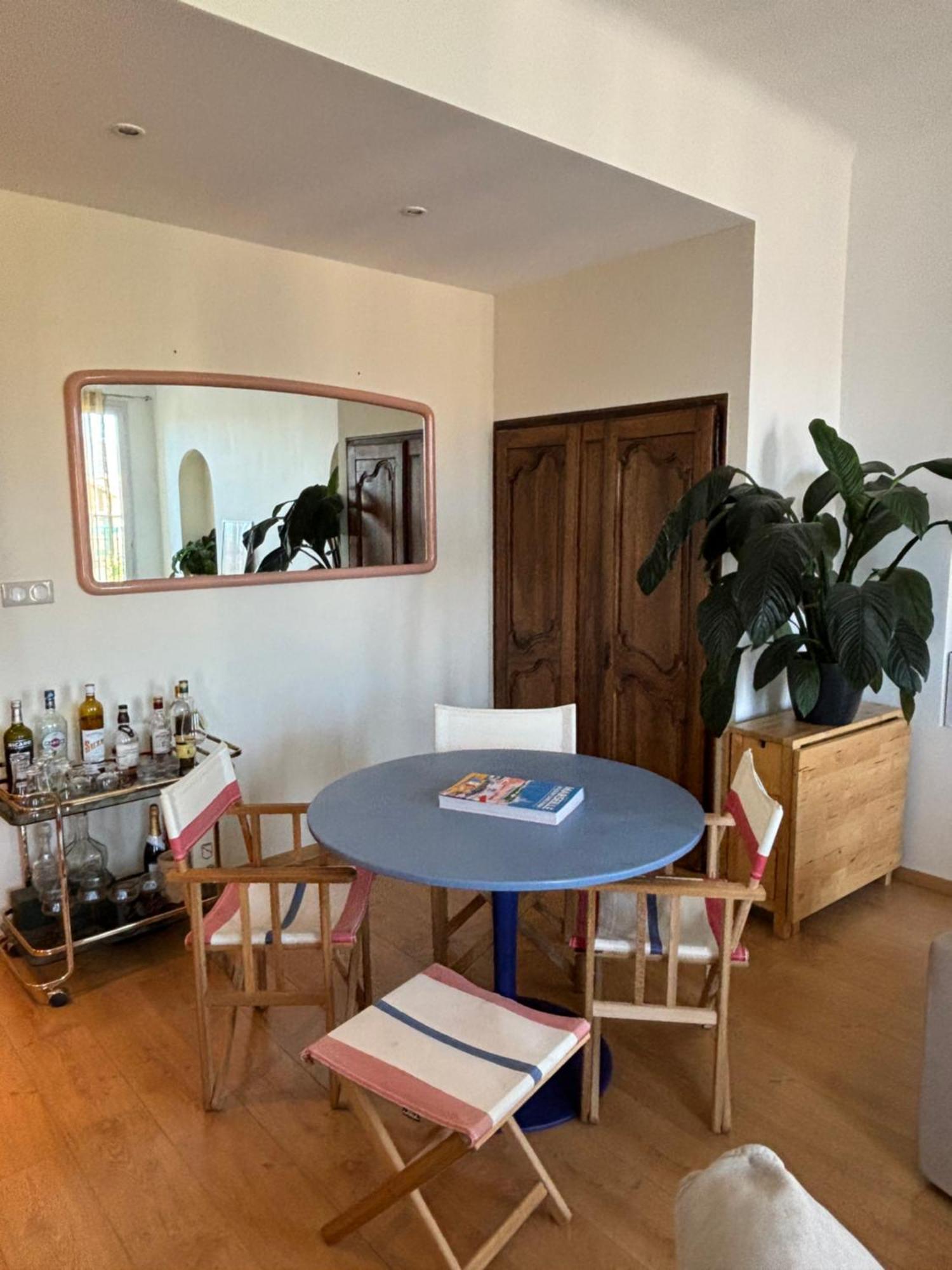 Room In Apartment In Palais Longchamp, Marseilles Exterior foto